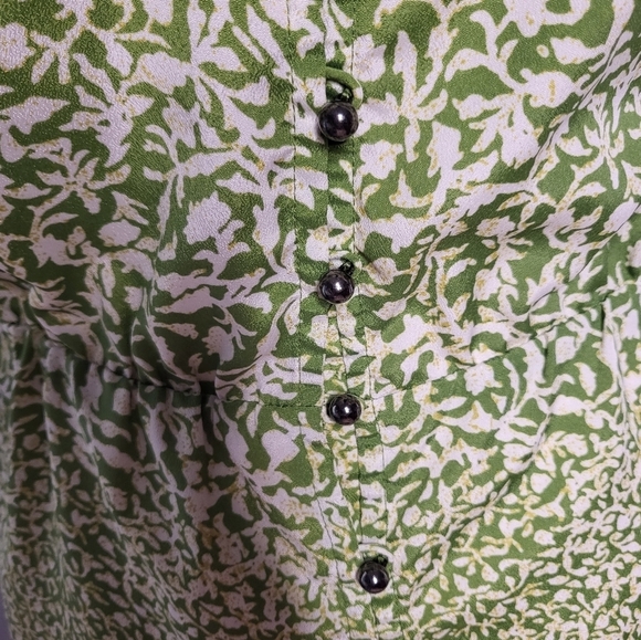 Banana Republic Green Floral Peplum Top - Picture 6 of 9